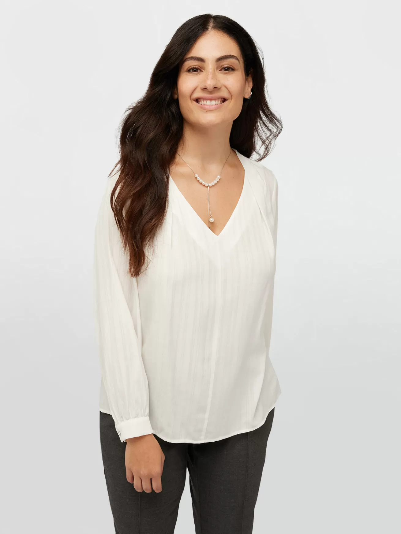 Shop Fiorella Rubino Blusa Con Collana In Perle Bianco