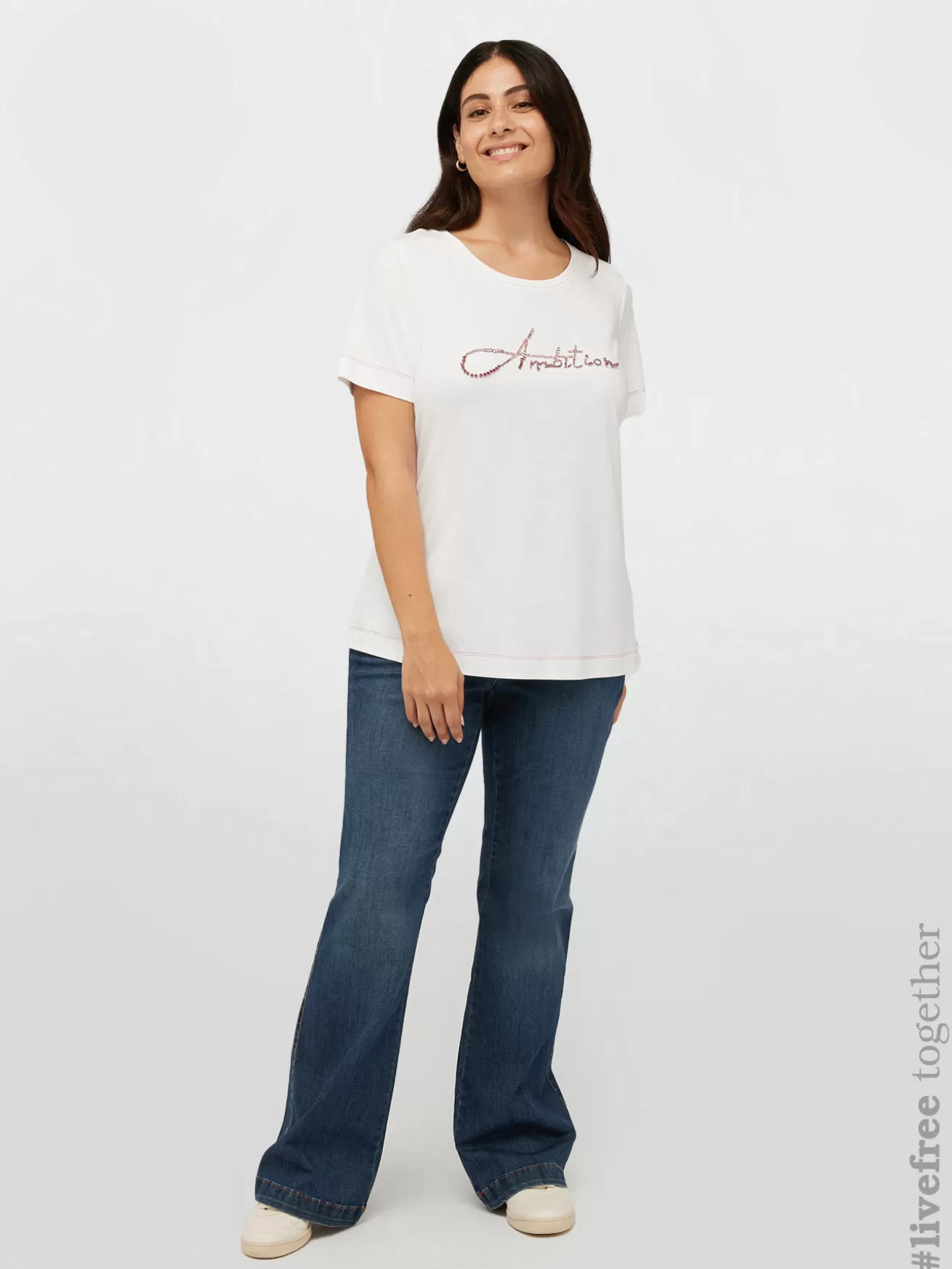 Outlet Fiorella Rubino T-shirt Con Scritta Ricamata In Cristalli Bianco